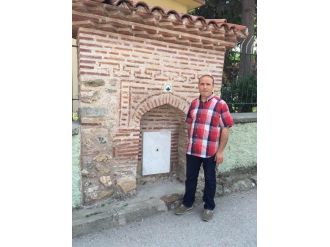 Tarihi Çeşmeler Su Bekliyor