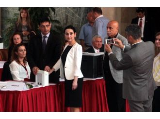 Hdp Eş Genel Başkanı Figen Yüksekdağ: