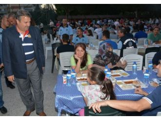 Laleli Mahallesi Sakinleri Başkan Çerçi İle İftar Açtı