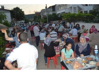 Mahalle İftarı İlgi Gördü