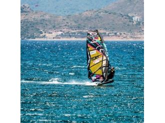 Bodrumsporlu Lena Erdil Türkiye Windsurf Birininci Ayak Yarışlarında Birinci Oldu