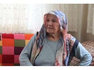 Maskeli Hırsız Yaşlı Kadını Darp Etti