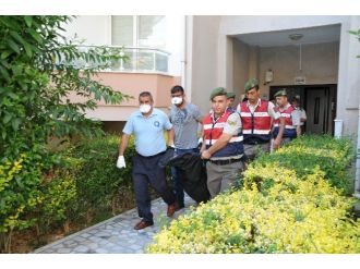 6 Yaşındaki Ukraynalı Kız Üç Gün Anne Ve Babasının Cesediyle Yaşadı