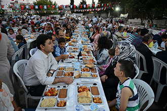 Dulkadiroğlunda Ramazan Coşkusu Devam Ediyor