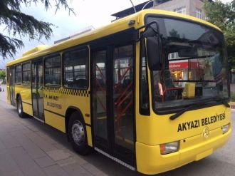 Yeni Otobüs Akyazılıların Hizmetine Sunuldu