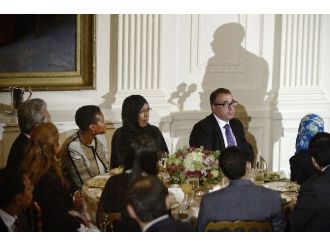 Obama Beyaz Saray’da İftar Verdi