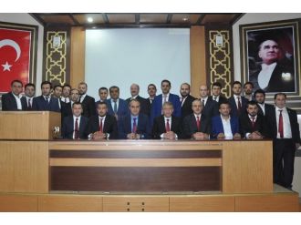 İnegölspor’da Eşref Güç, Güven Tazeledi