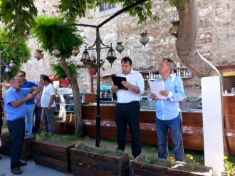 Kuşadası Esnafından Gemi Acentelerine Yönelik Eylem