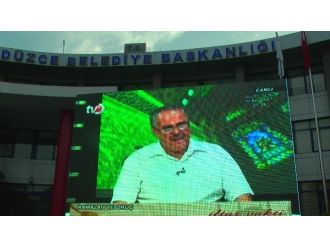 Düzce Tv Kent Merkezinde Dev Ekranlarda