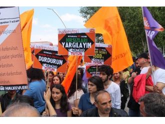 Halkevleri’nden Tbmm Önünde Eylem