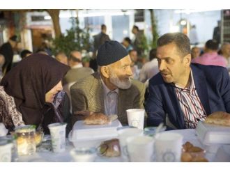 Barbaros Hayrettin Paşa Mahallesinde Coşkulu İftar