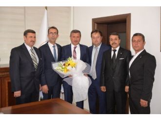 Muhtarlar Valilik Makamında