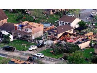 Abd’yi Kasırga Vurdu: 6 Yaralı