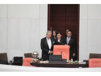 25. Dönem Milletvekili Ant İçme Töreni