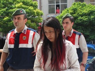 Zorla Senet İmzalattılar, Jandarmadan Kaçamadılar