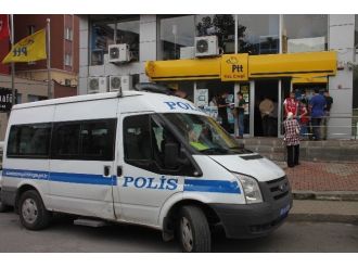 Dolandırılmak Üzere Olan Kadın Son Anda Engellendi