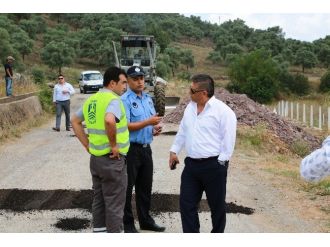 Karaova’daki Yol Düzenleme Çalışmaları Sürüyor