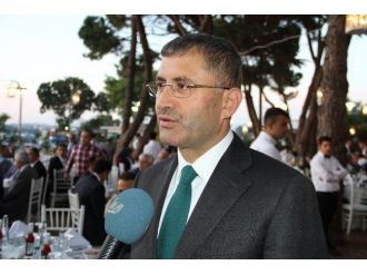 Üsküdar Belediyesi İlçe Protokolüne İftar Verdi