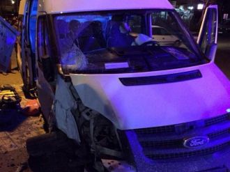 Batman-diyarbakır Yolunda Kaza: 6 Yaralı