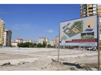 Köşk Mahallesine Çok Amaçlı Ve Büyük Öyçekli Park Yapımı