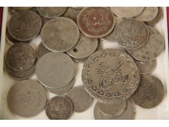 Emekli Öğretmen Gençlere Koleksiyonculuğu Sevdirmeye Çalışıyor