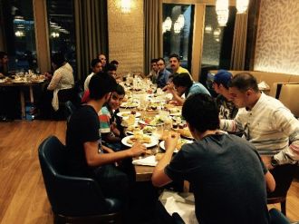 Çocuk Evlerine Beş Yıldızlı İftar
