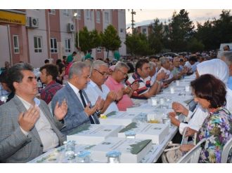 Osmaniye Belediyesi’nin Mahalle İftarları Başladı