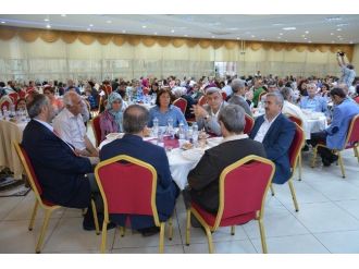 Körfez Belediyesi İftar Programlarına Devam Ediyor