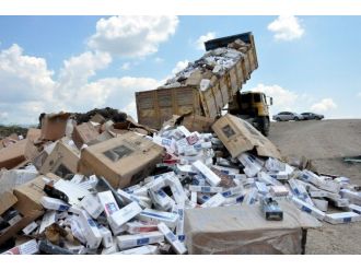 Uşak’ta 400 Bin Paket Kaçak Sigara İmha Edildi
