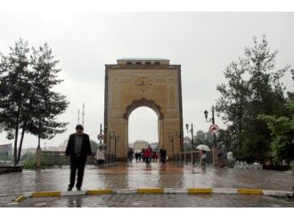 Çarşamba’da Sağanak