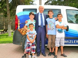 Çolakbayrakdar, Camileri Gül Suyu İle Yıkıyoruz