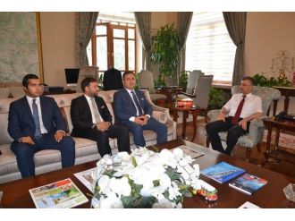 Egifed Vali Bektaş’a Nezaket Ziyaretinde Bulundu