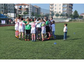 Sitespor U-12 Namağlup Şampiyon
