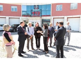 Avrupa Sağlık Komisyonu Heyeti 112 Çağrı Merkezi’ni Gezdi