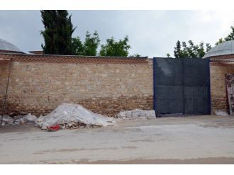 Yıkılan Duvar 435 Yıllık Değilmiş