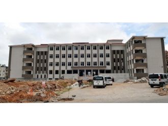 Kepez’de Üç Okul, Eylül’de Öğrenci Kabul Edecek