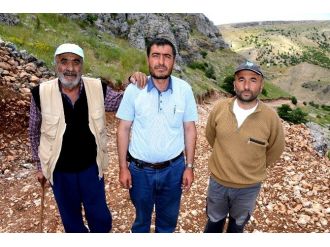 Akçadağ’da Yol Açma Ve Genişletme Çalışmaları