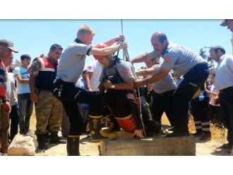 Gaziantep’te 40 Metrelik Kuyuya Düşen Kadın Kurtarıldı