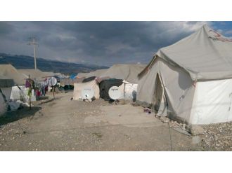 Çadırkentte Yangın: 2 Ölü
