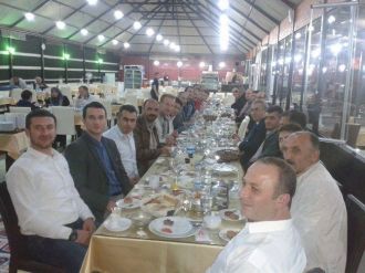 Bozüyük’te Tusiyad Üyeleri İftar Yemeğinde Bir Araya Geldi
