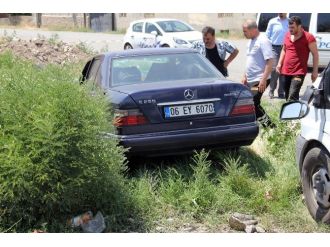 Iğdır’da Fırın Arabasıyla Otomobil Çarpıştı: Üç Yaralı