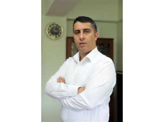 Tarih Bölümü Öğretim Üyesi Yrd. Doç. Dr. Savaş Eğilmez: