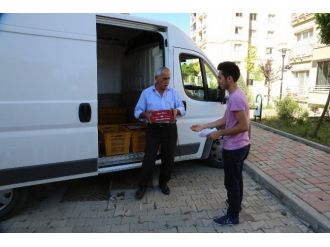 Başakşehir Belediyesi’nden Hasta İhtiyaç Sahiplerine Kapıya Kadar İftar Hizmeti