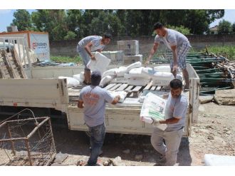 İşçilerin 17 Saat Oruçla 42 Derece Sıcakta Ekmek Mücadelesi