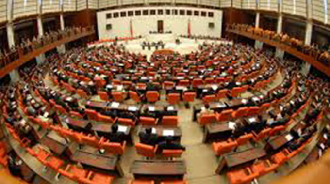 Başbakan Davutoğlu, Ak Parti Milletvekilleriyle İstişare Toplantısı Yaptı