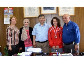 Dünya Şampiyonu İlknur Gedik, Tekrar Milli Takım’a Seçildi