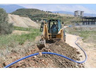 Antakya’da İçme Suyu Şebekesi Döşeme Çalışmaları Devam Ediyor