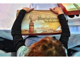 Sokak İftarları Binleri Buluşturuyor