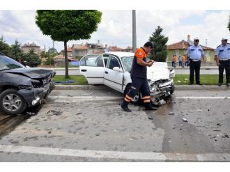 Afyonkarahisar’da Trafik Kazası: 4 Yaralı