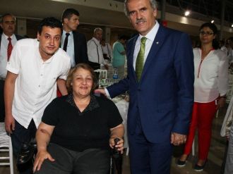 Bursa’da Başkan Altepe, Engellilere İftar Verdi